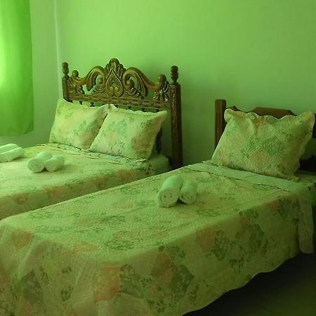Quartos Praia Do Foguete 卡波布里奥 外观 照片