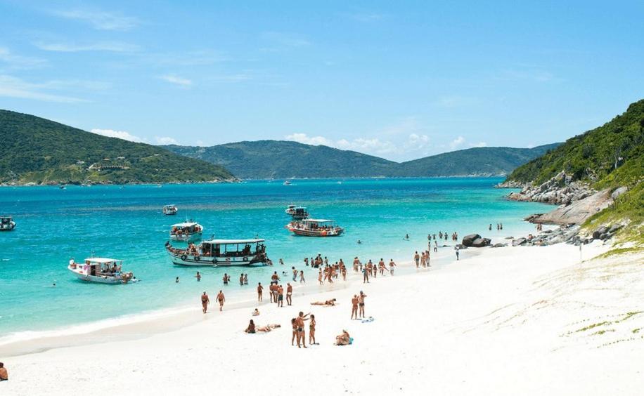 Quartos Praia Do Foguete 卡波布里奥 外观 照片